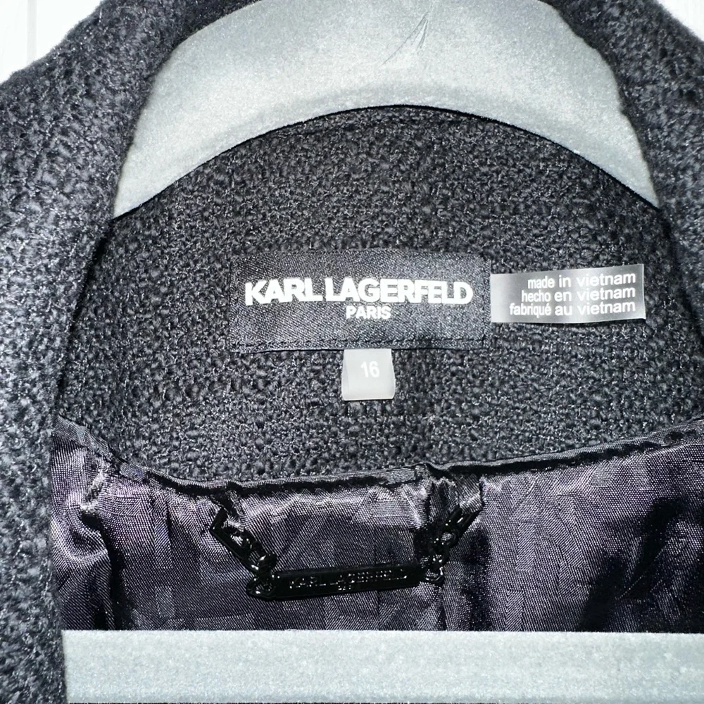 EUC Karl Lagerfeld Textured Black Jacket - Picture 5 of 11